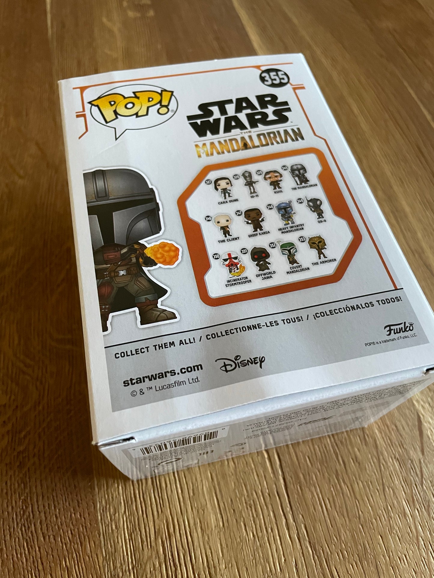 OUT OF BOX Sammler - The Mandalorian Flame Throwing #355
